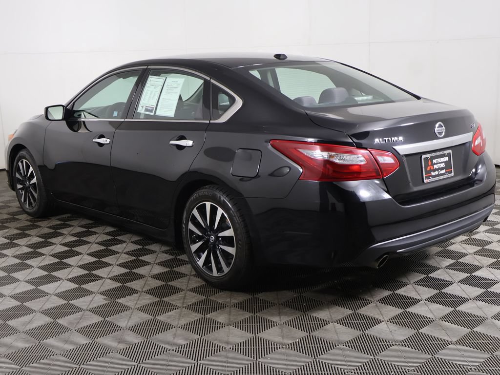 Used 2018 Nissan Altima 2.5 SV FWD image 6
