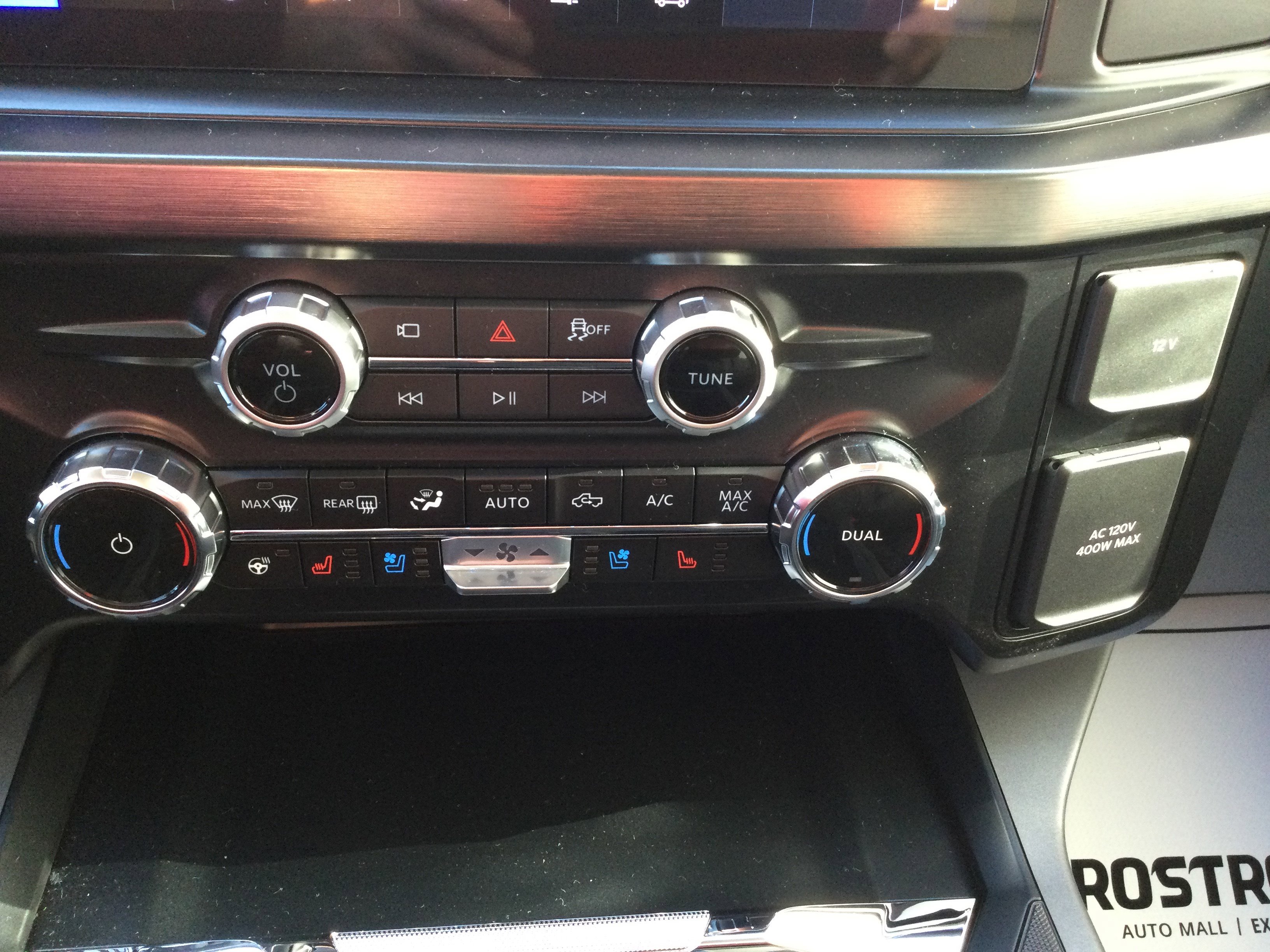 New 2026 Ford F350 Lariat image 14