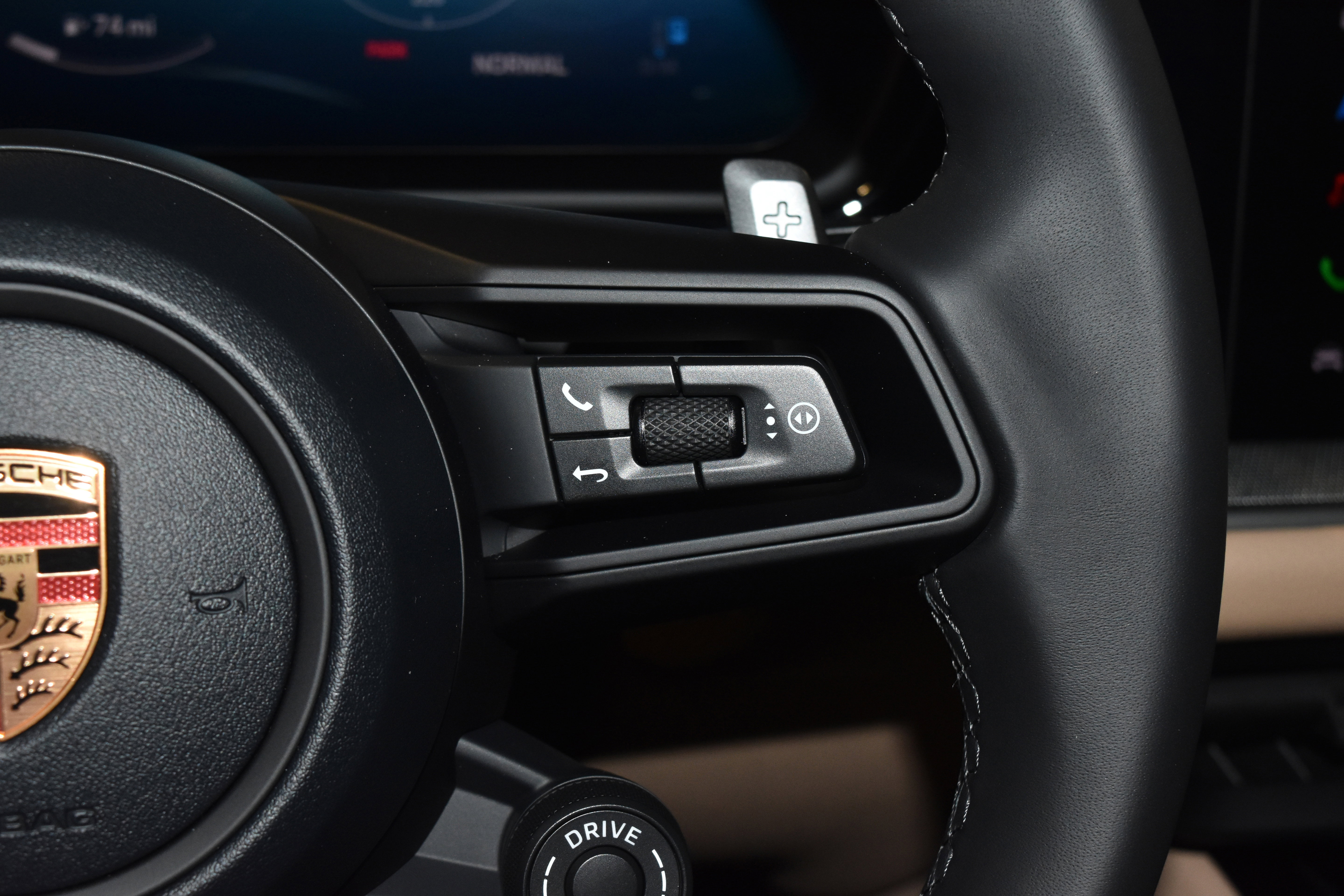 New 2026 Porsche Cayenne image 11