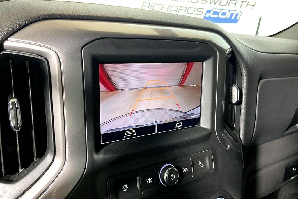 Used 2025 Chevrolet Silverado 1500 Custom image 16