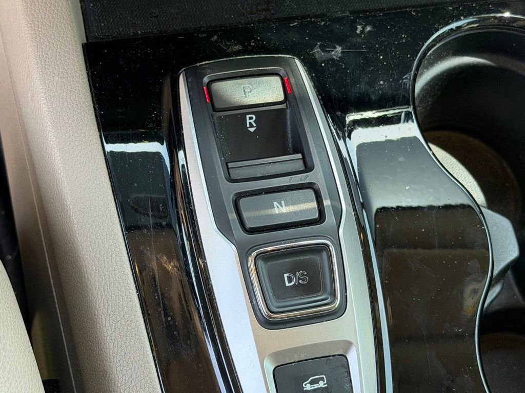 Used 2017 Honda Pilot Elite image 18