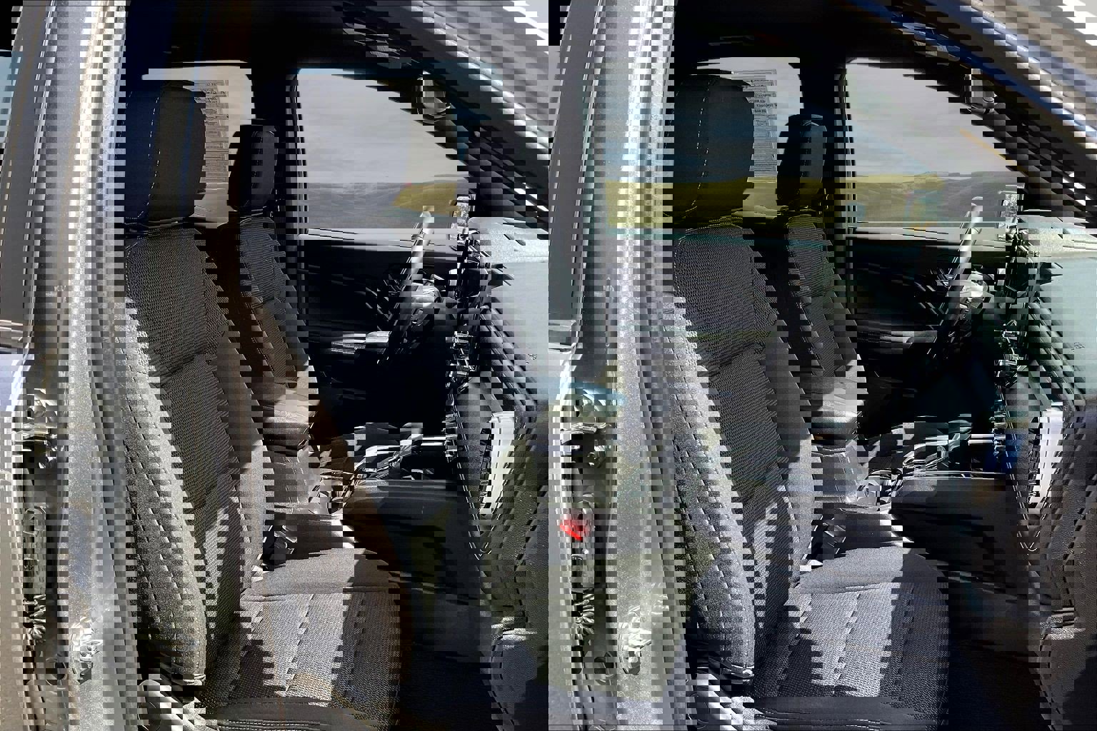 Used 2024 Chevrolet Colorado LT w/ LT Convenience Package image 21