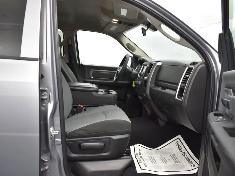 Used 2024 RAM 1500 Classic SLT image 17