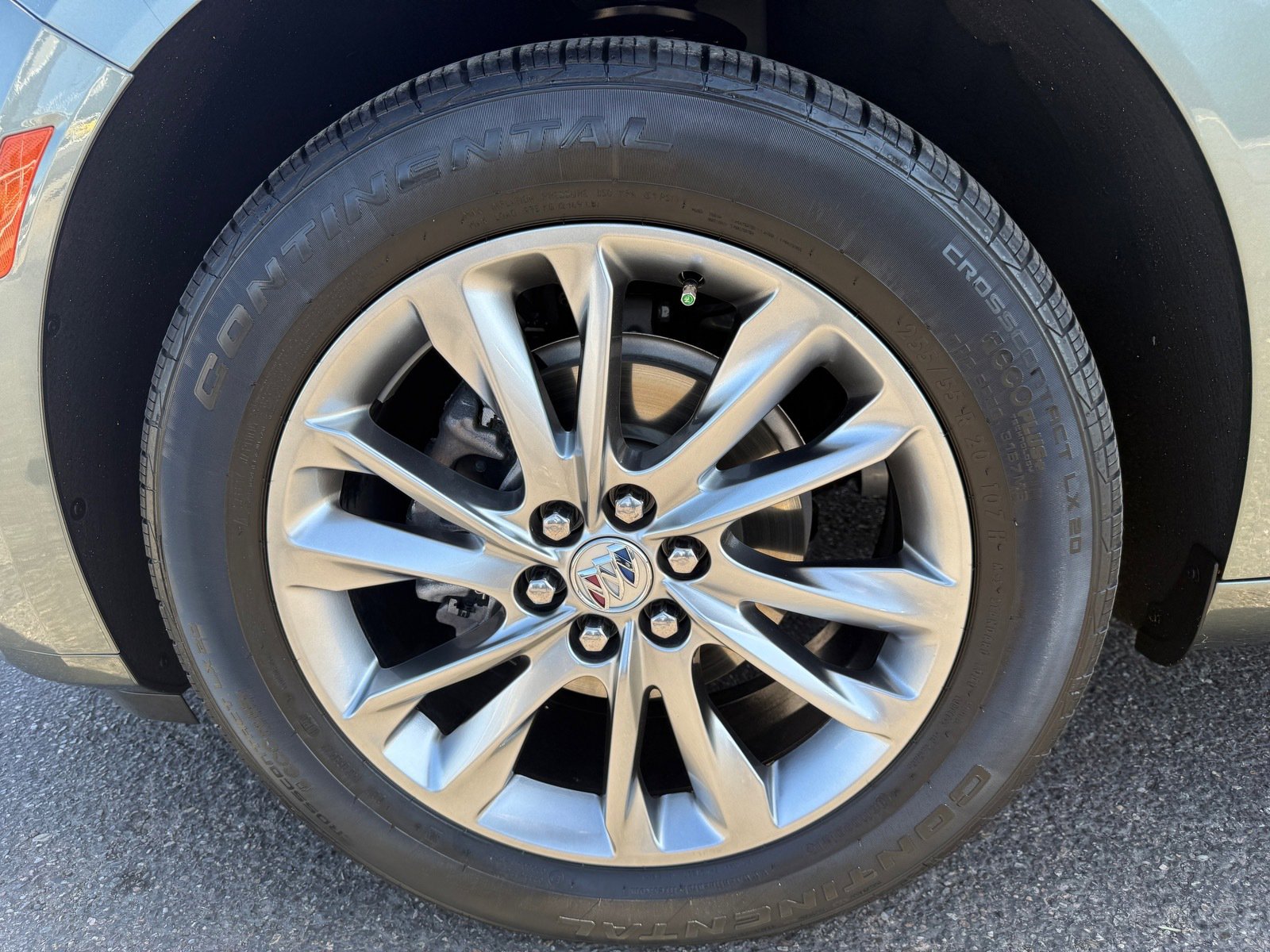 Certified 2023 Buick Enclave Avenir w/ Avenir Technology Package FWD image 9