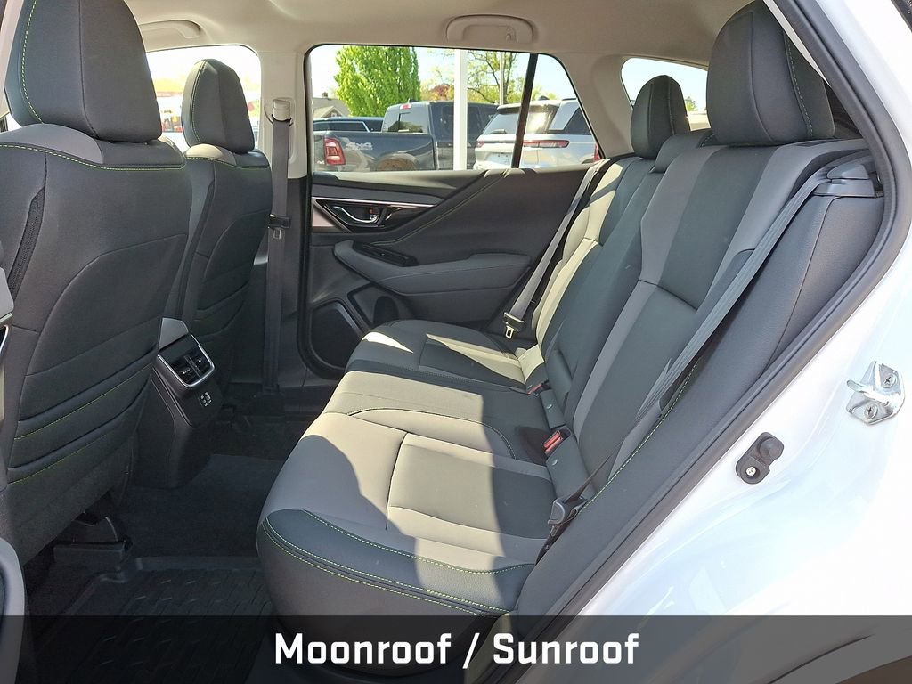 Used 2023 Subaru Outback Onyx Edition AWD/4WD image 13