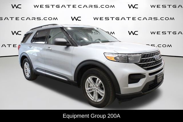 Used 2022 Ford Explorer XLT image 2