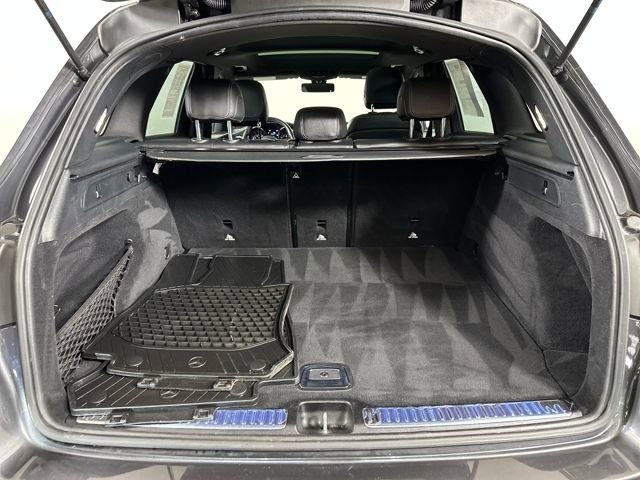 Used 2020 Mercedes-Benz GLC 300 4MATIC image 25
