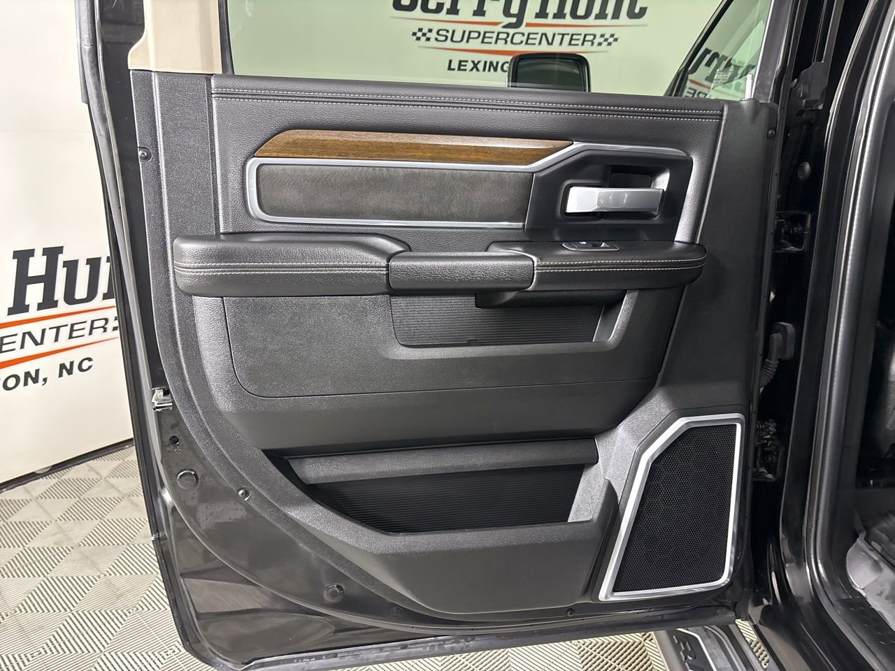 Used 2023 RAM 2500 Laramie image 19