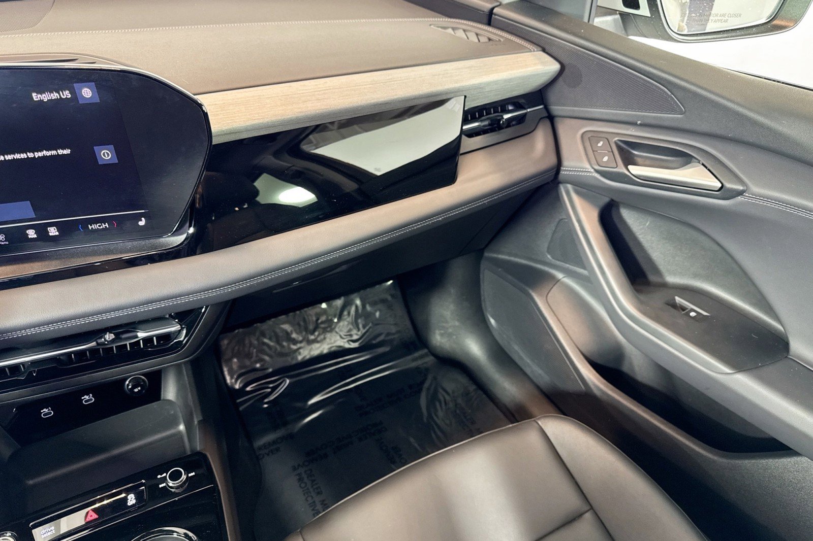 Used 2025 Audi Q6 e-tron Premium w/ Convenience Package image 21