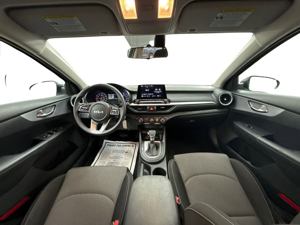 Used 2022 Kia Forte LXS image 17