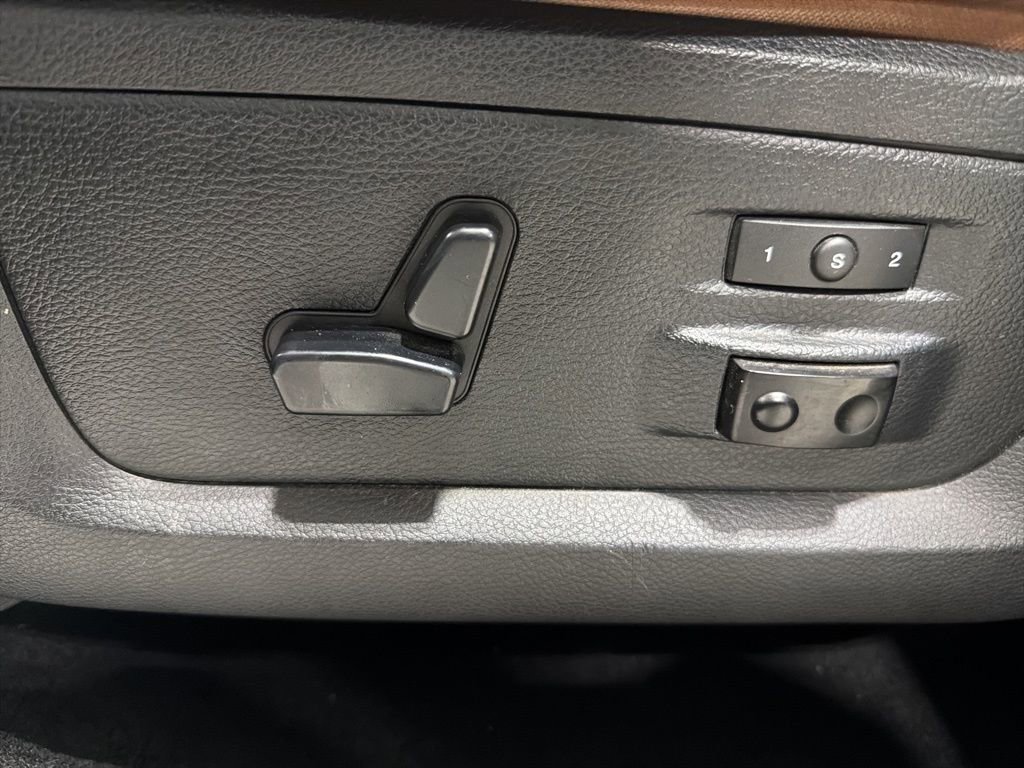 Used 2014 RAM 1500 Laramie Longhorn w/ Convenience Group image 22