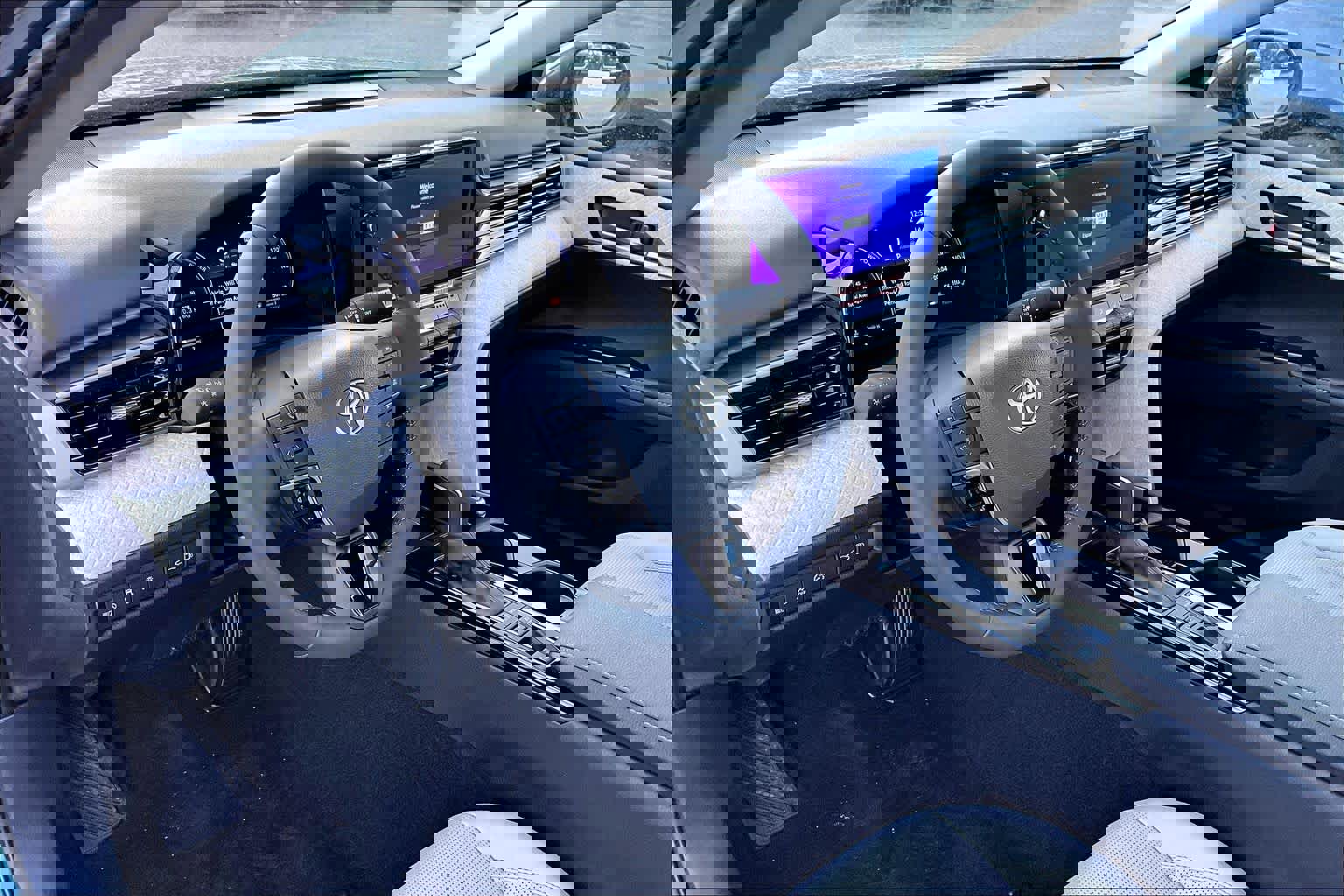 New 2026 Toyota Camry XLE AWD/4WD image 8