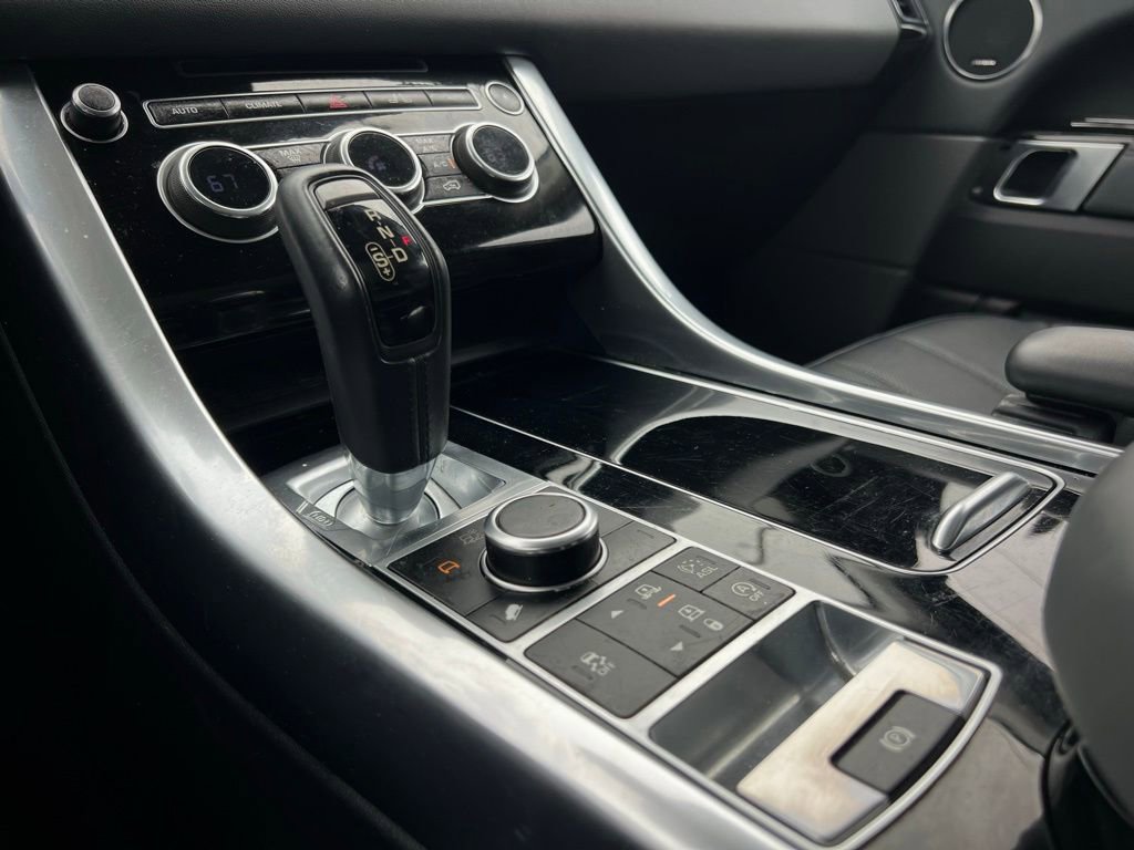 Used 2014 Land Rover Range Rover Sport HSE image 48