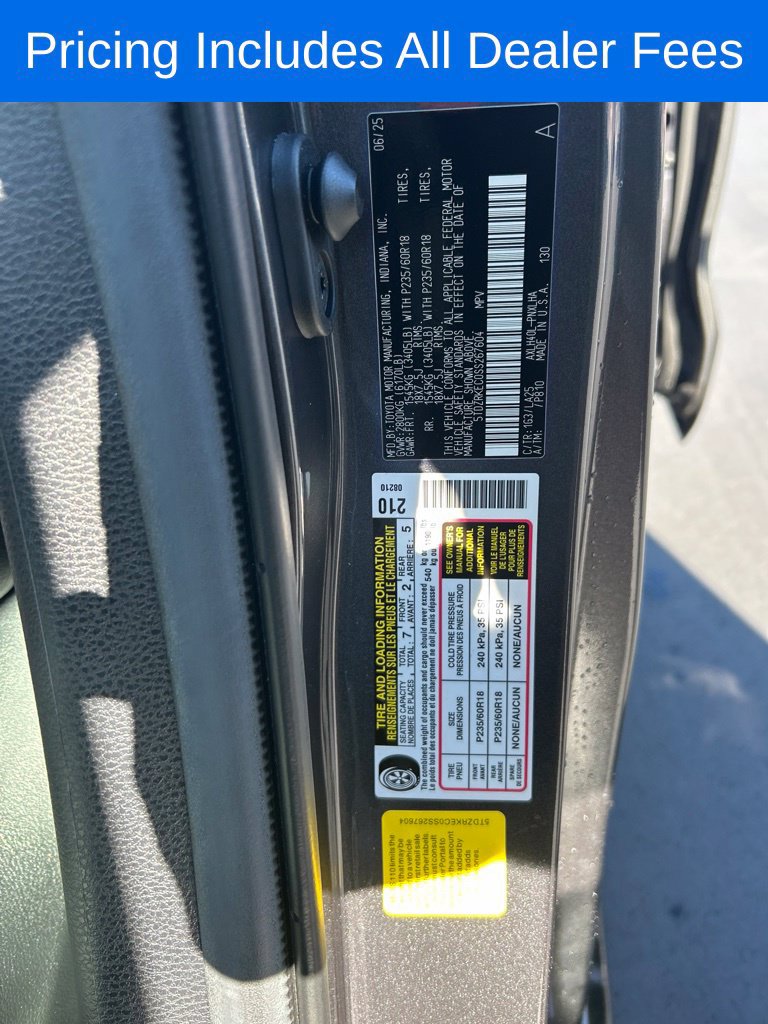 New 2025 Toyota Sienna Limited FWD image 4
