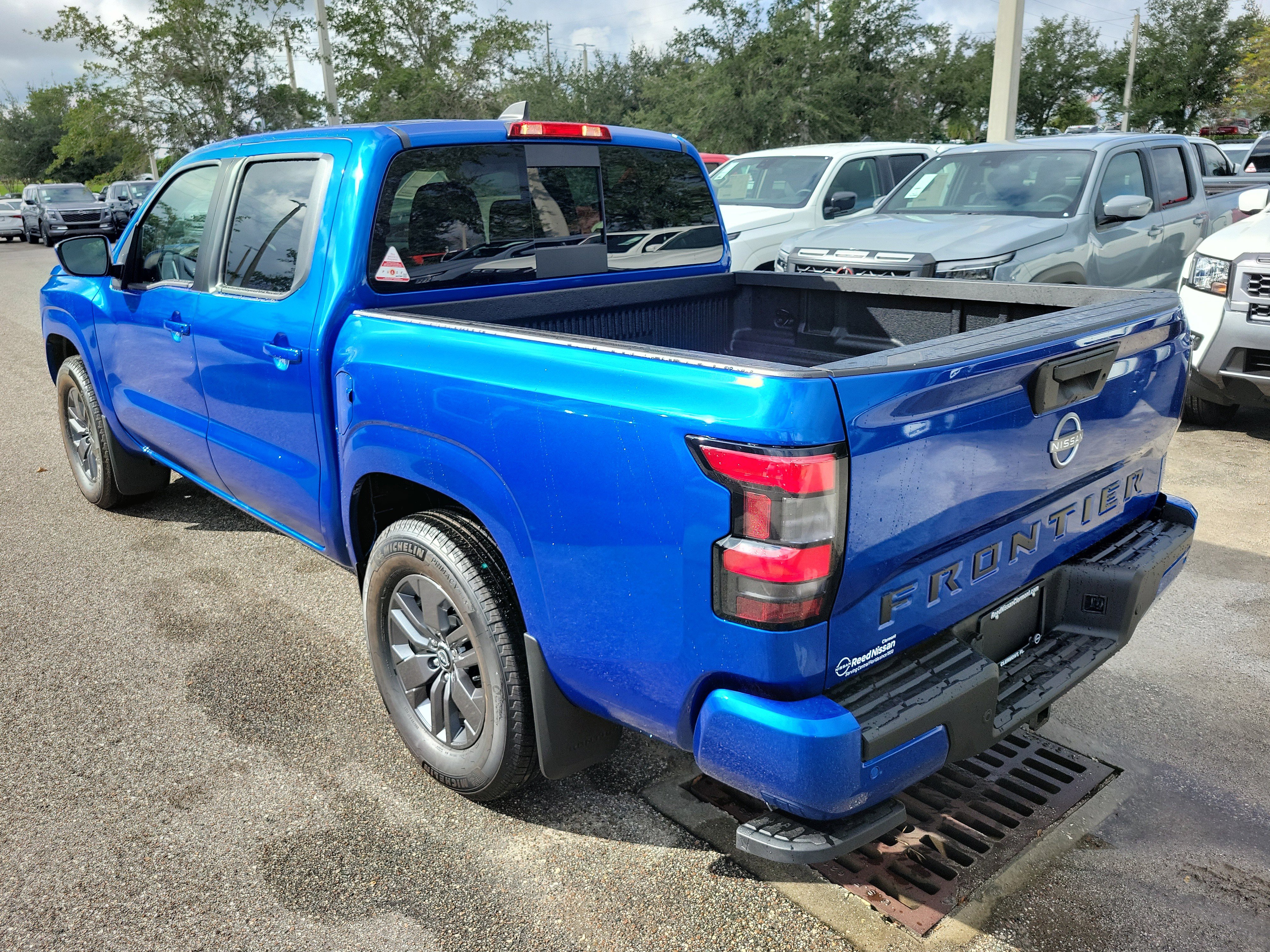 New 2026 Nissan Frontier SV image 5