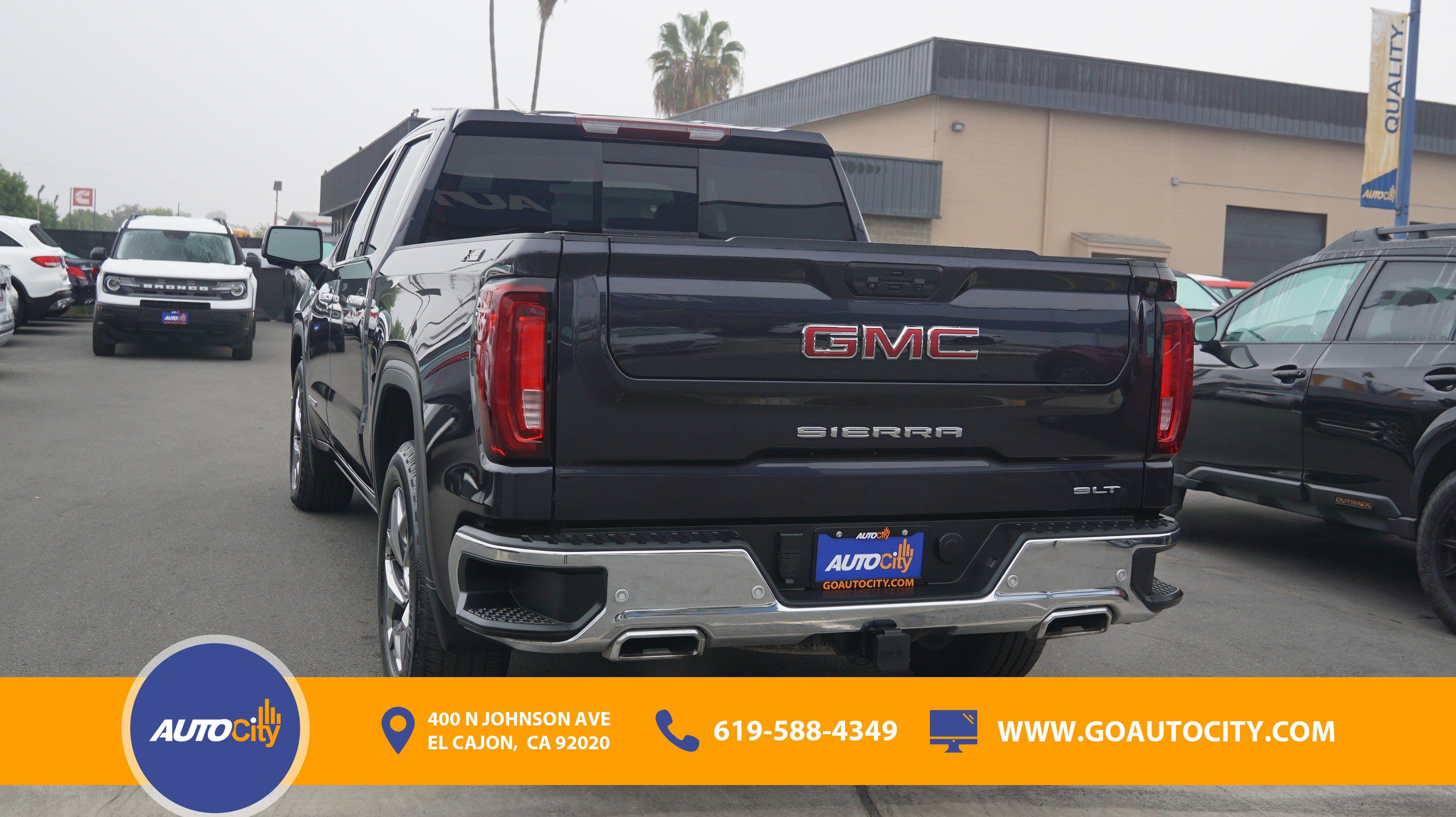 Used 2022 GMC Sierra 1500 SLT w/ SLT Premium Plus Package image 17