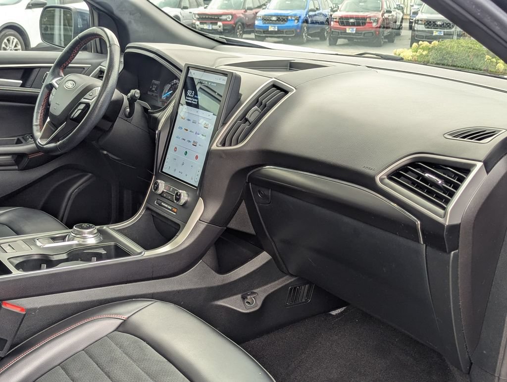 Used 2023 Ford Edge ST-Line AWD/4WD image 27