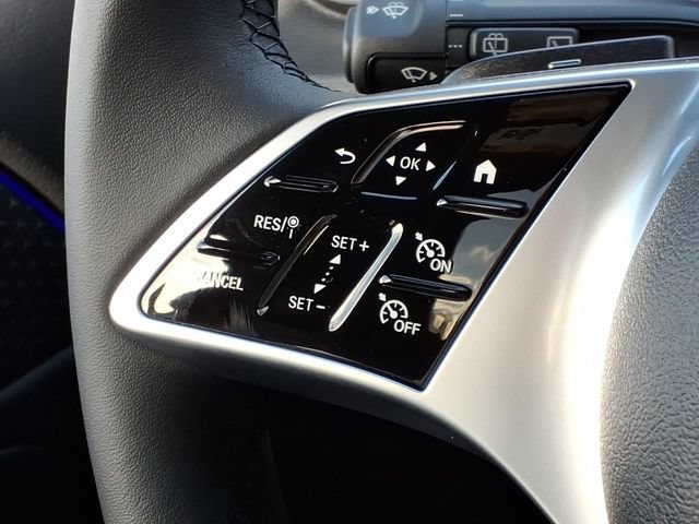 New 2026 Mercedes-Benz GLB 250 4MATIC image 9