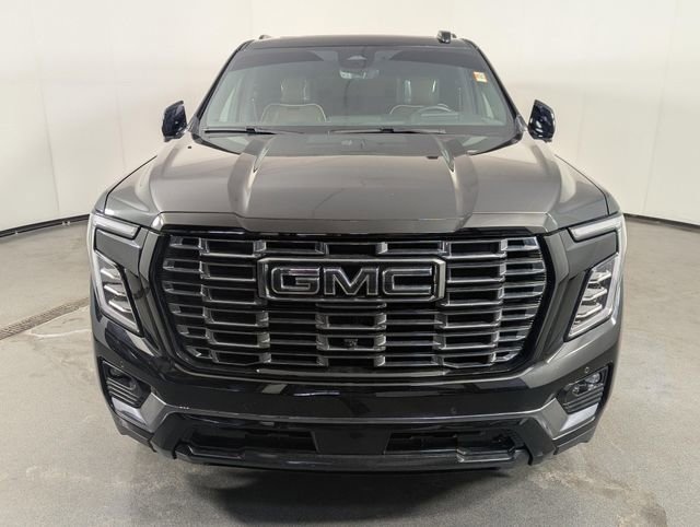 Used 2025 GMC Yukon XL Denali Ultimate image 3