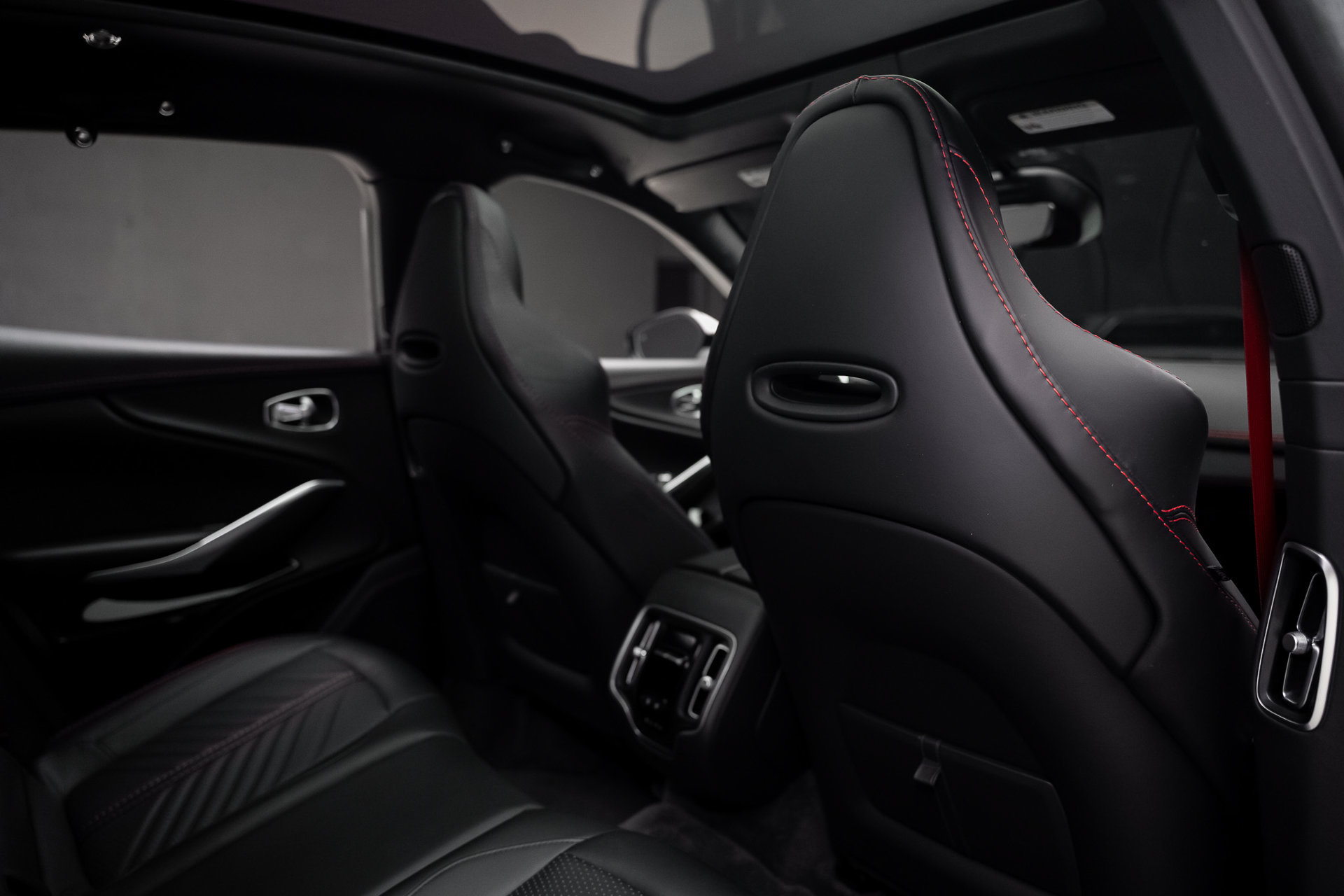 Used 2023 Aston Martin DBX 707 AWD/4WD image 69