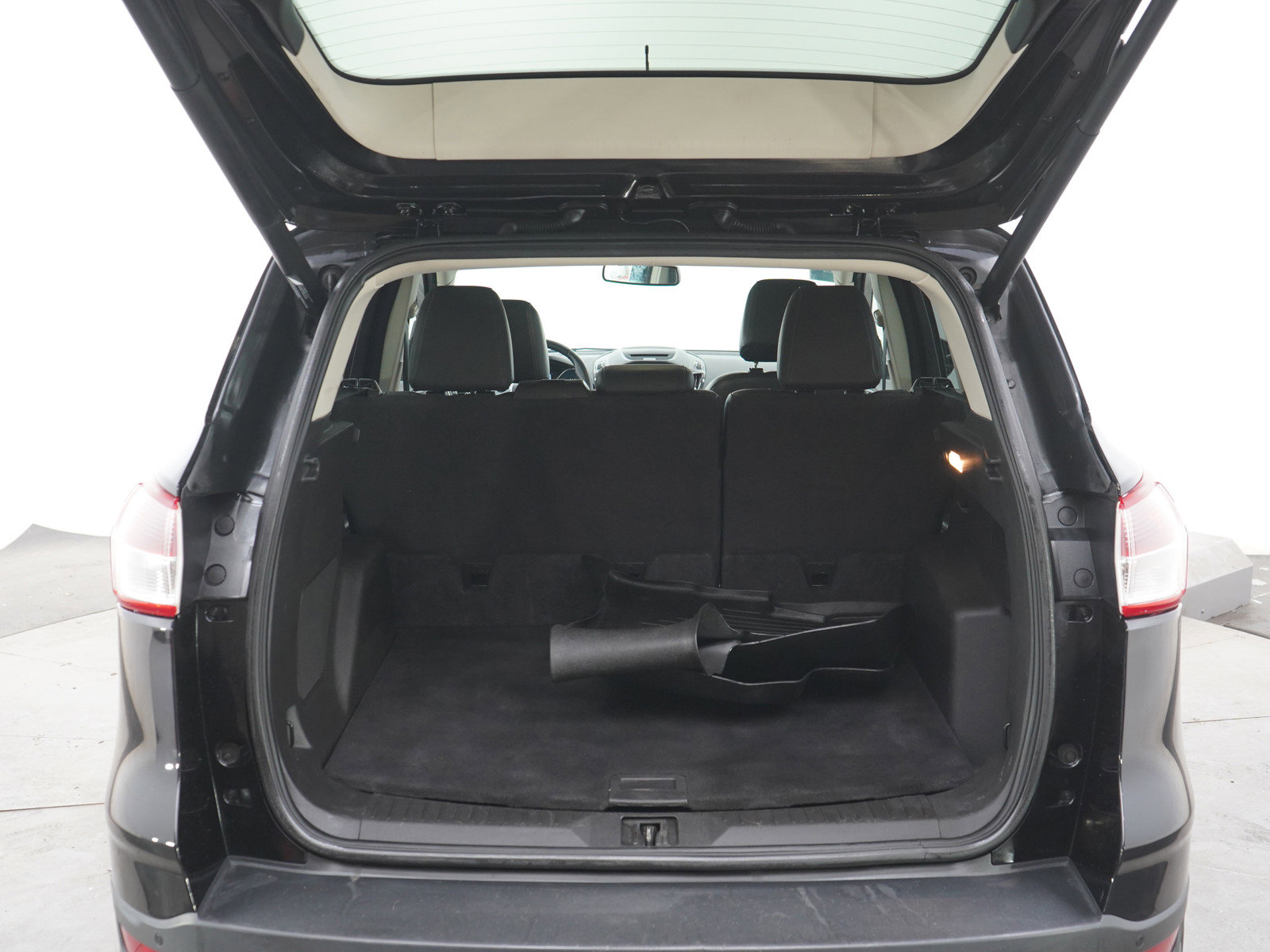 Used 2016 Ford Escape Titanium AWD/4WD image 16