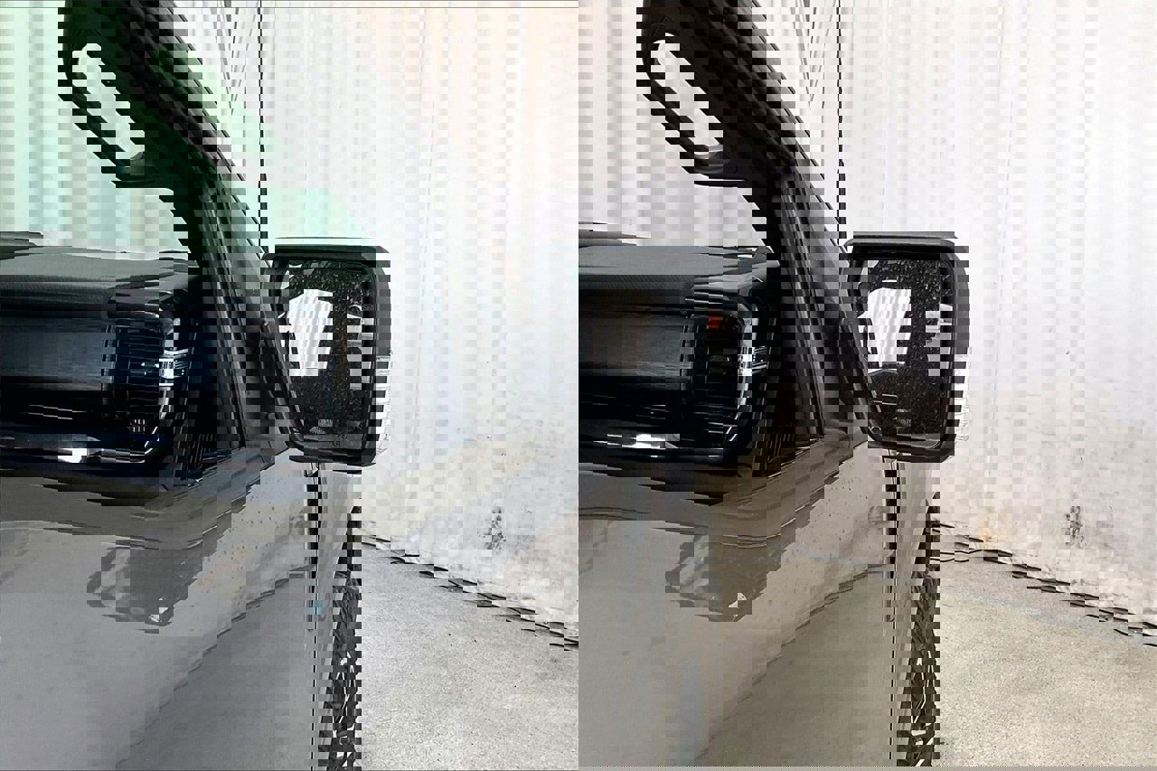 Used 2021 Ford F150 XLT w/ Equipment Group 302A High image 11