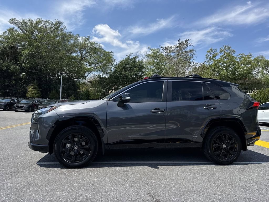 Used 2025 Toyota RAV4 XSE w/ Weather Package AWD/4WD image 27