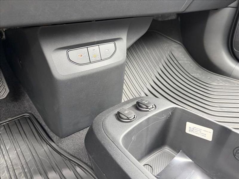 New 2025 Kia EV6 Light w/ Light LR Technology Package image 22