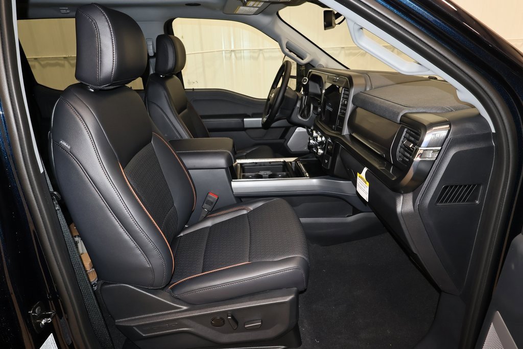 New 2025 Ford F350 Lariat w/ Lariat Ultimate Package image 16