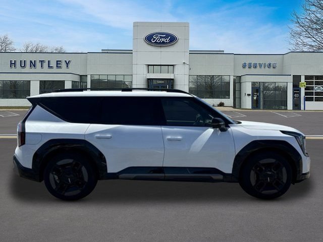 Used 2024 Kia EV9 GT-Line AWD/4WD image 4