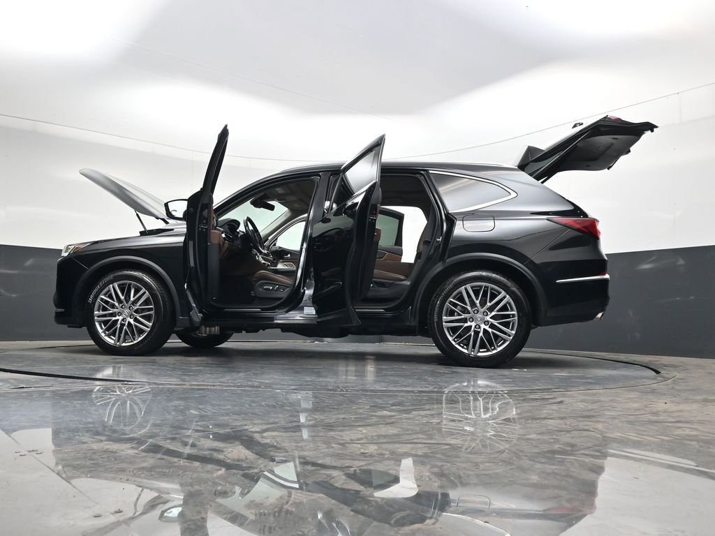Used 2023 Acura MDX Advance image 39