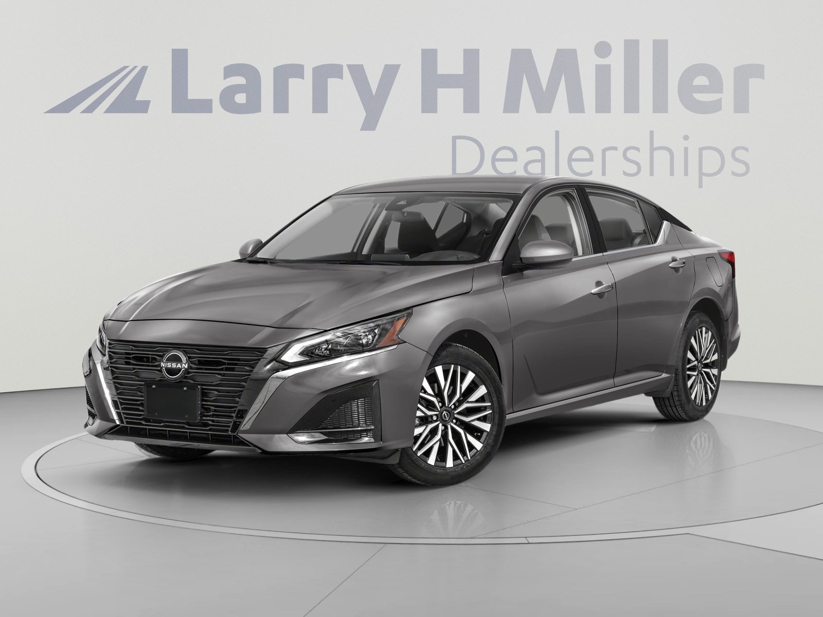 Used 2024 Nissan Altima 2.5 SV FWD image 1