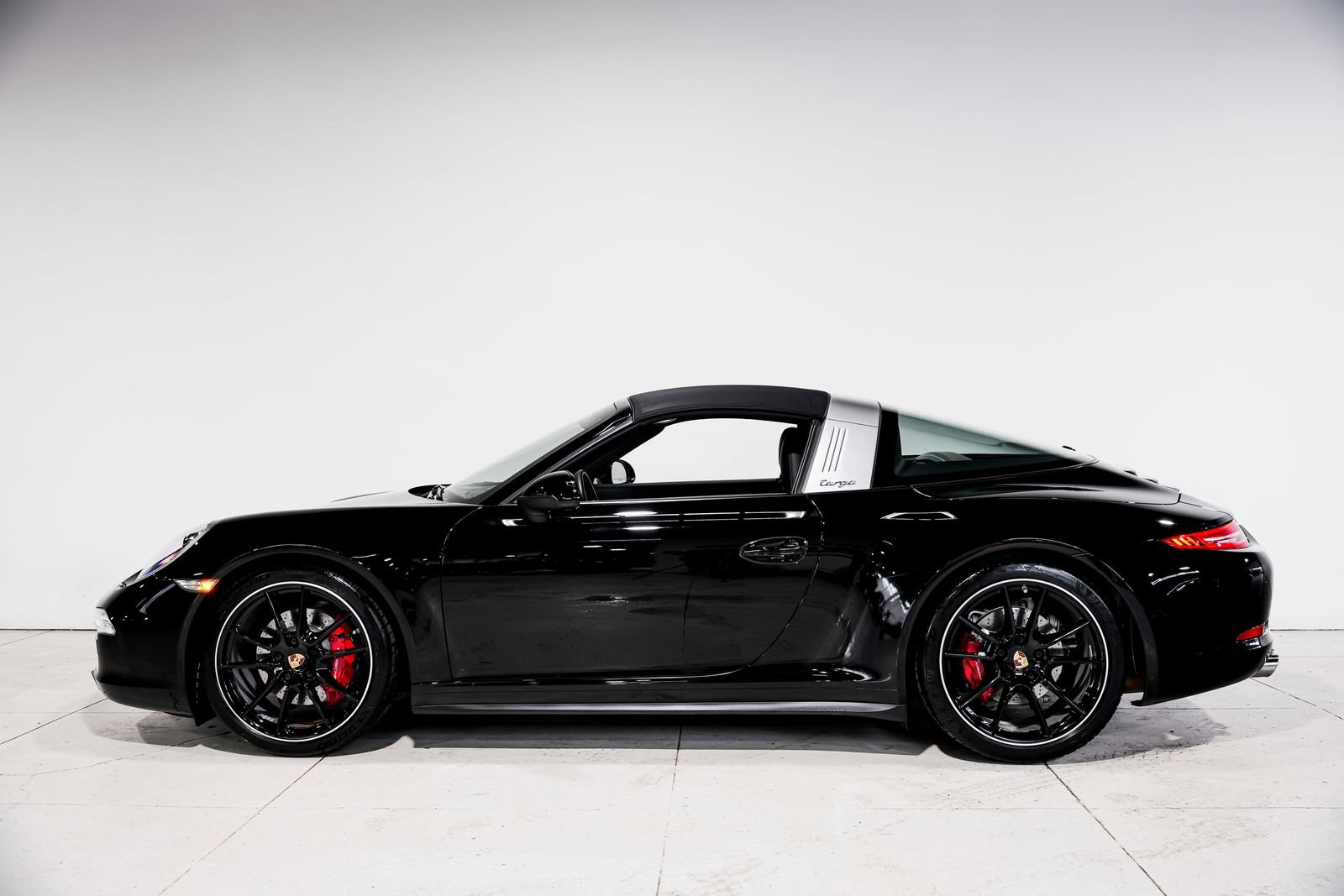 Used 2015 Porsche 911 Targa 4S AWD/4WD image 7