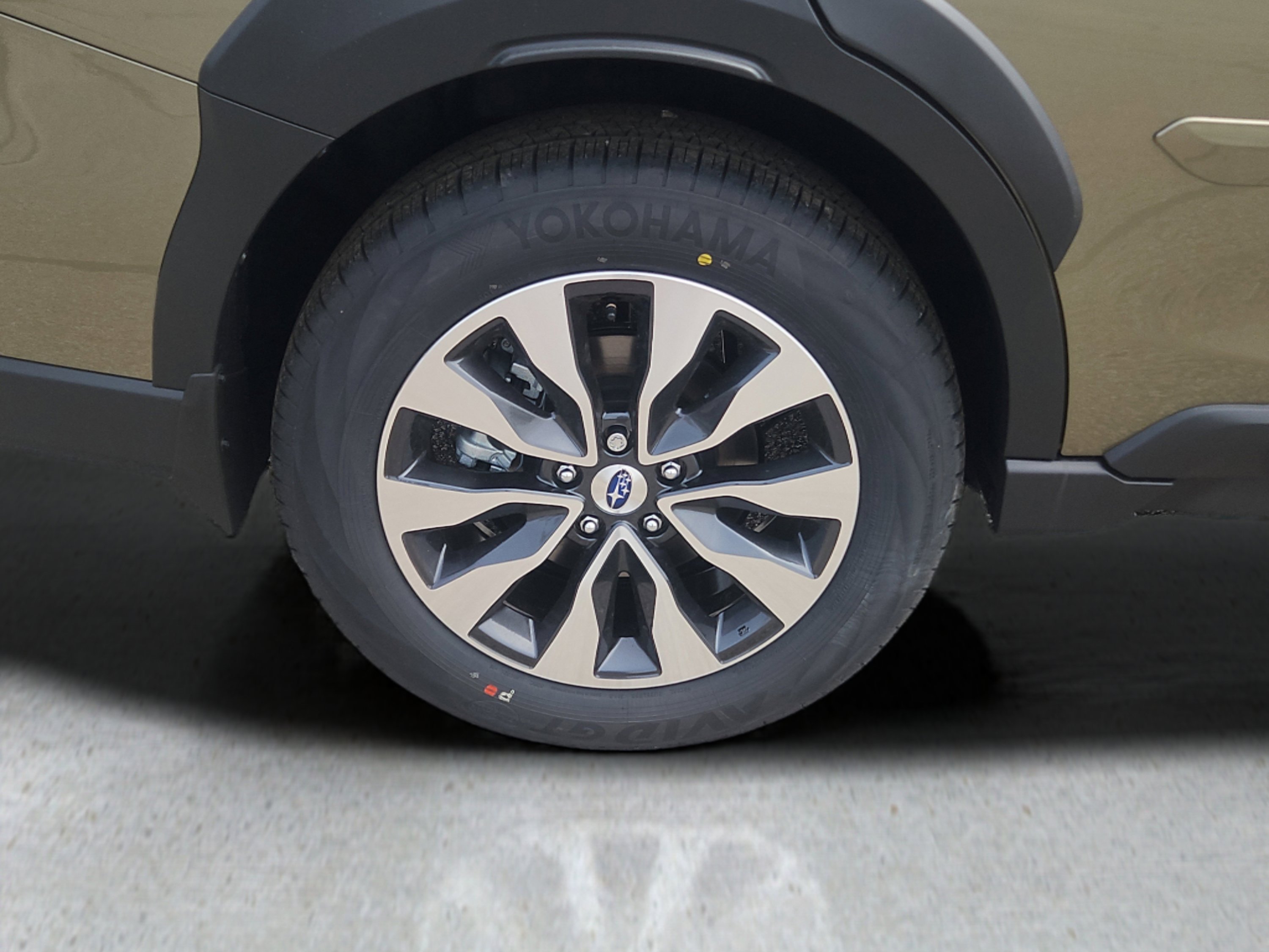 New 2025 Subaru Outback Limited image 4