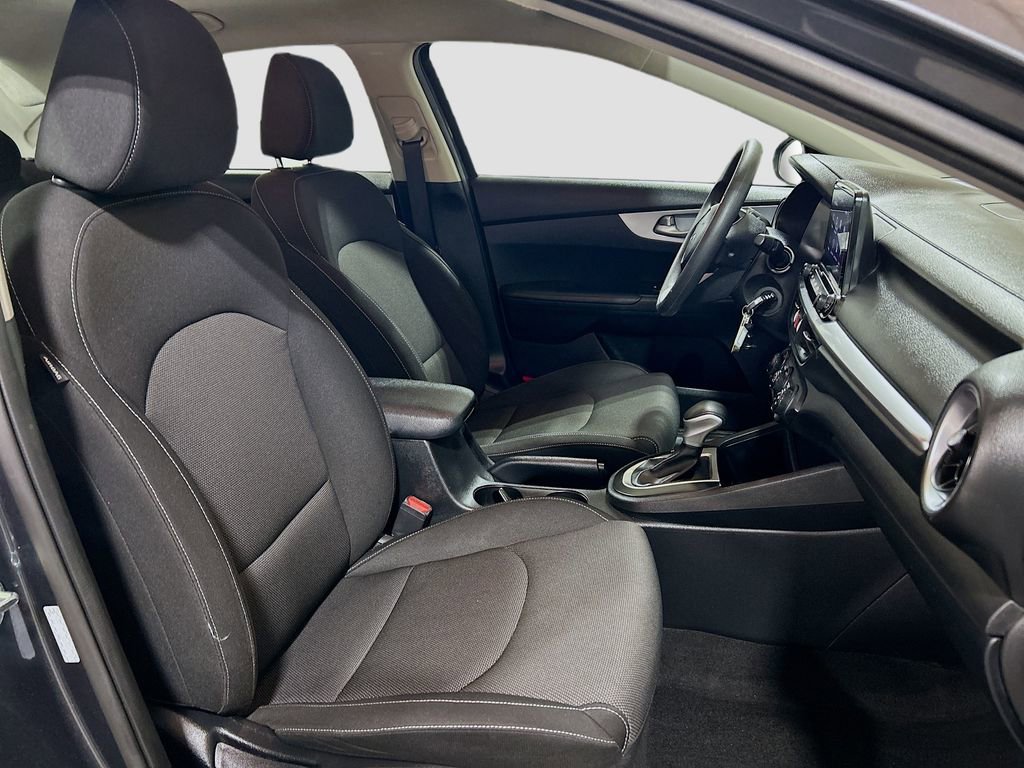 Used 2024 Kia Forte LXS w/ LXS Technology Package image 22