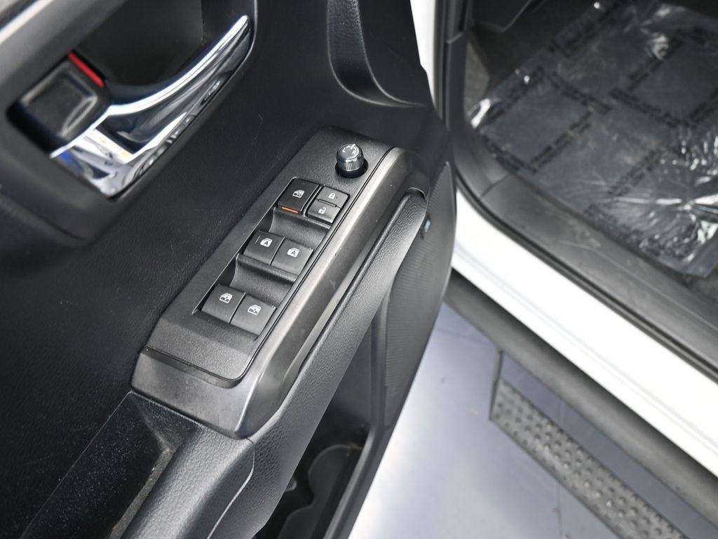 Used 2021 Toyota Tacoma SR5 image 14