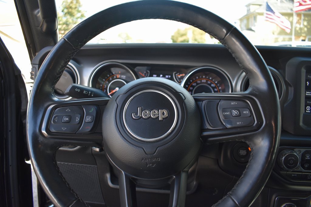Used 2022 Jeep Gladiator Sport image 15