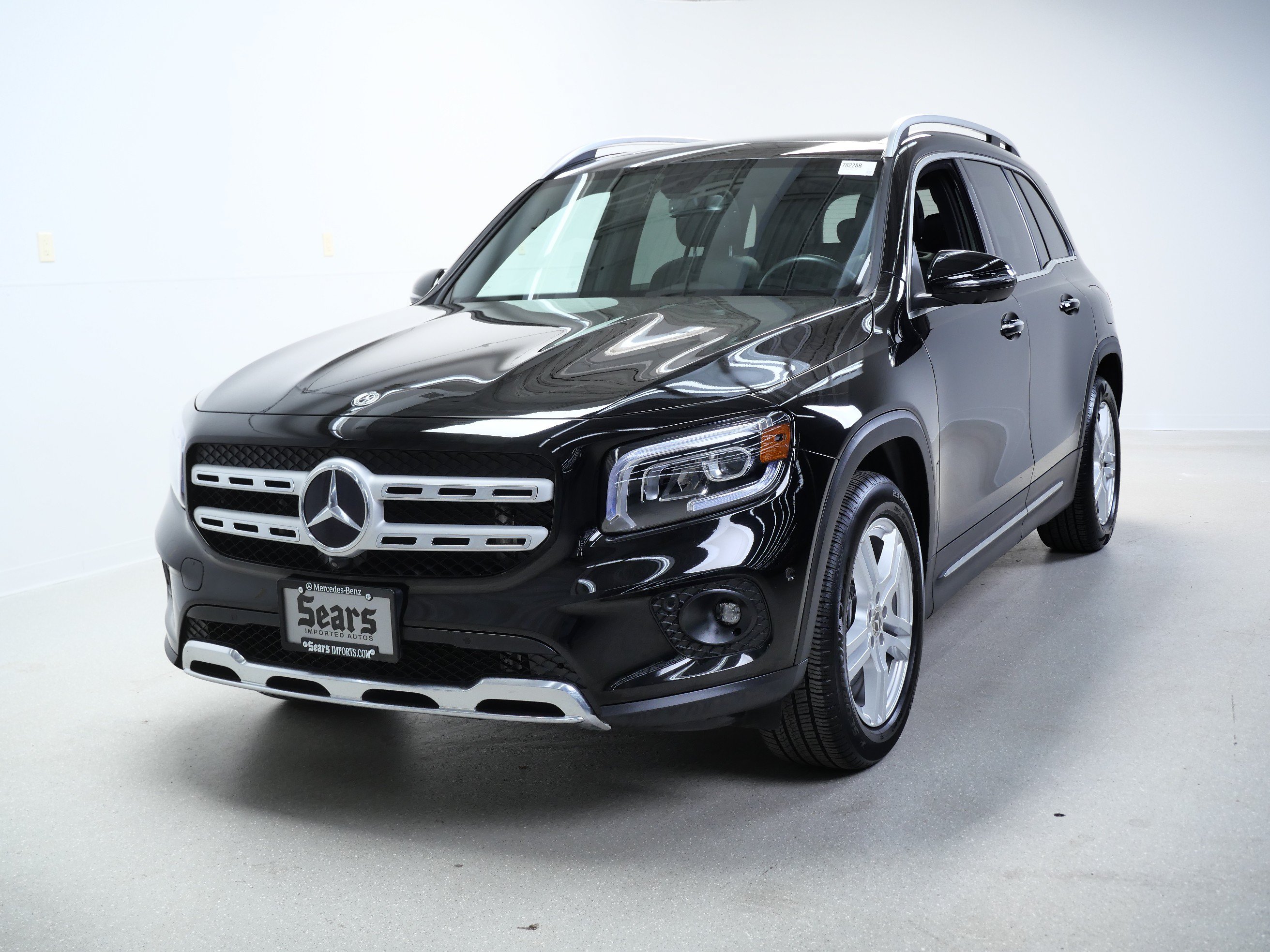 Used 2023 Mercedes-Benz GLB 250 4MATIC image 12