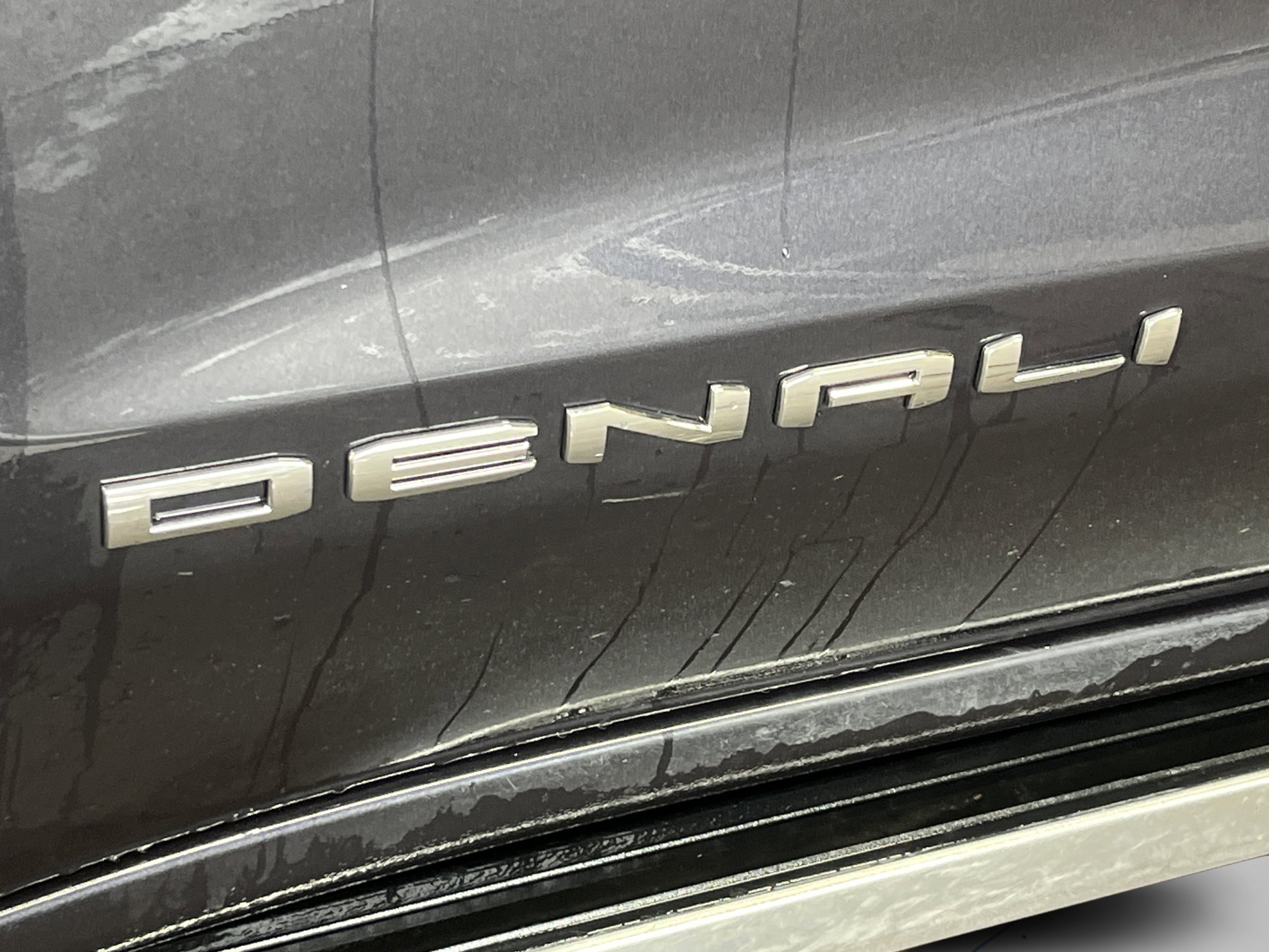 Used 2024 GMC Sierra 1500 Denali w/ Denali Reserve Package image 11