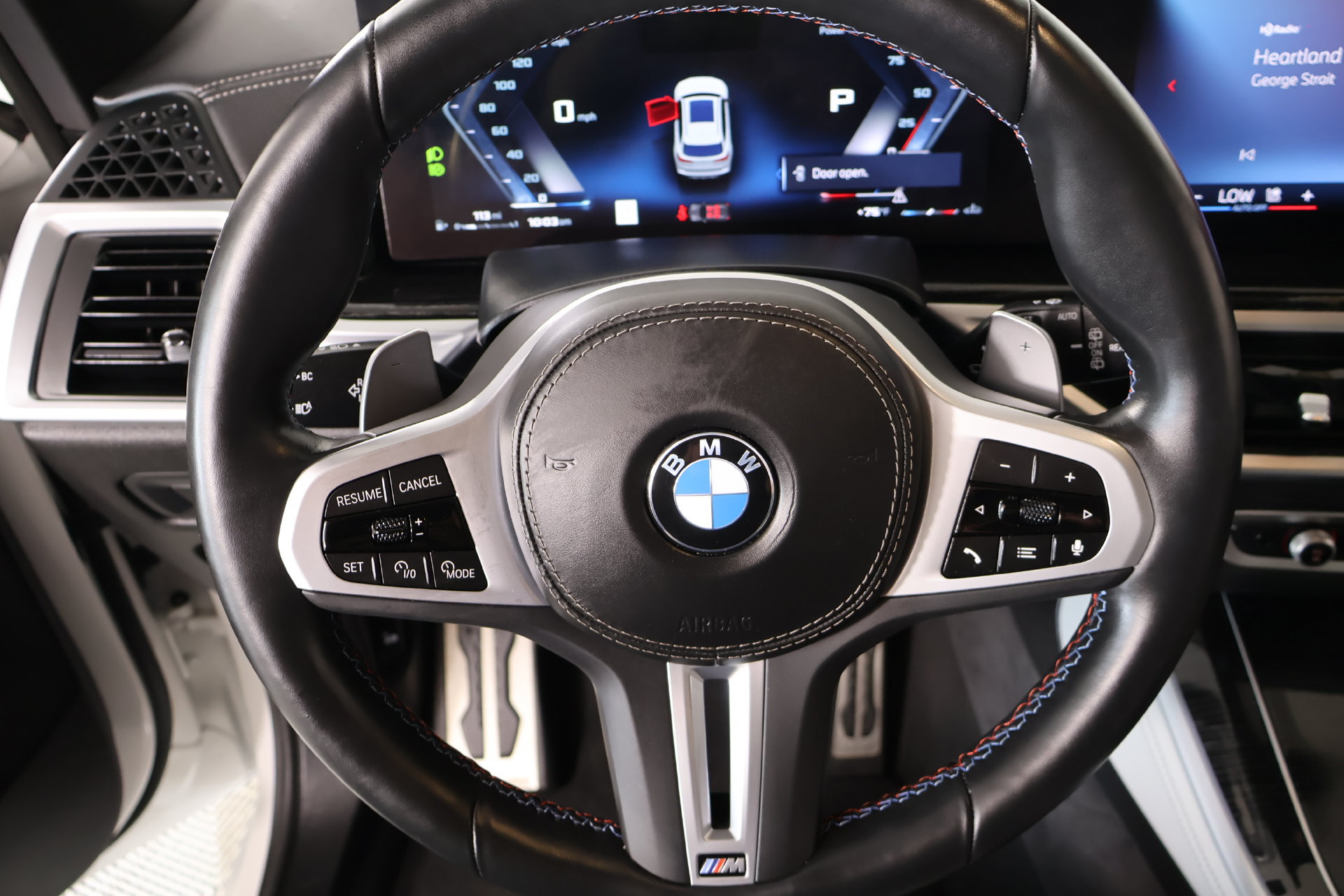Used 2025 BMW X5 M60i w/ Climate Comfort Package AWD/4WD image 4