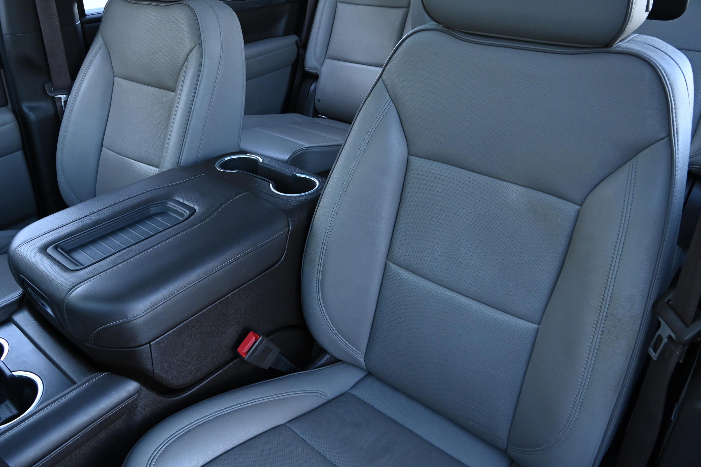 Used 2021 GMC Yukon SLT w/ SLT Premium Package image 9