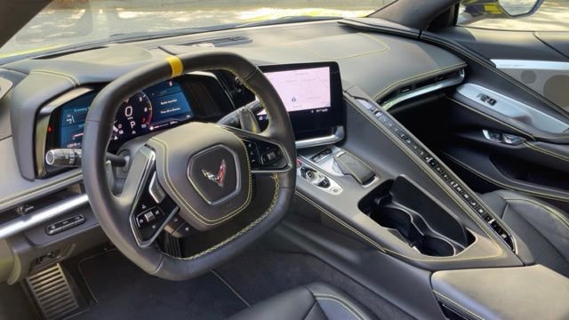 Used 2020 Chevrolet Corvette Stingray Premium Cpe w/ 3LT Preferred Equipment Group image 7