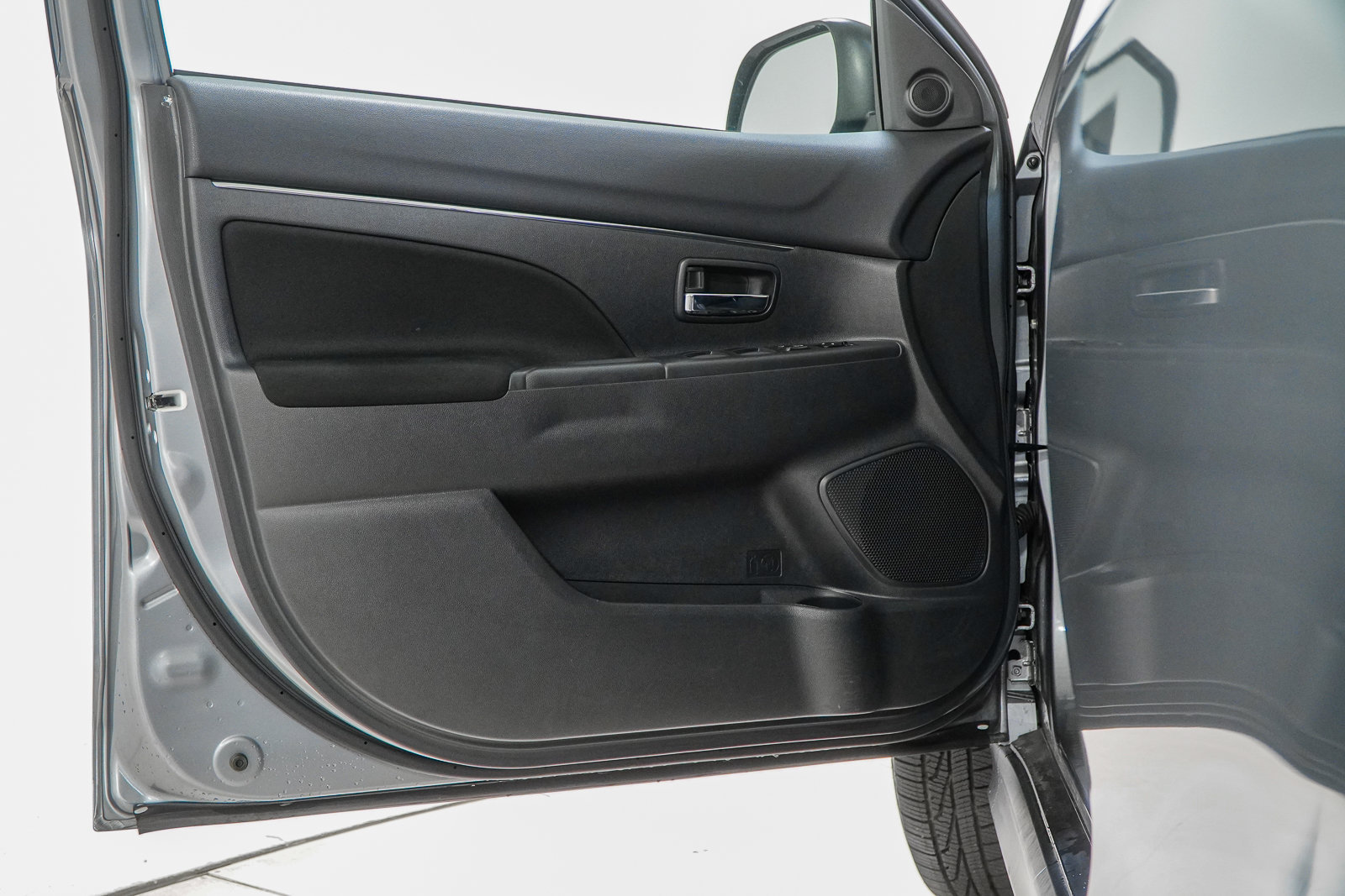 Used 2023 Mitsubishi Outlander Sport AWD image 18