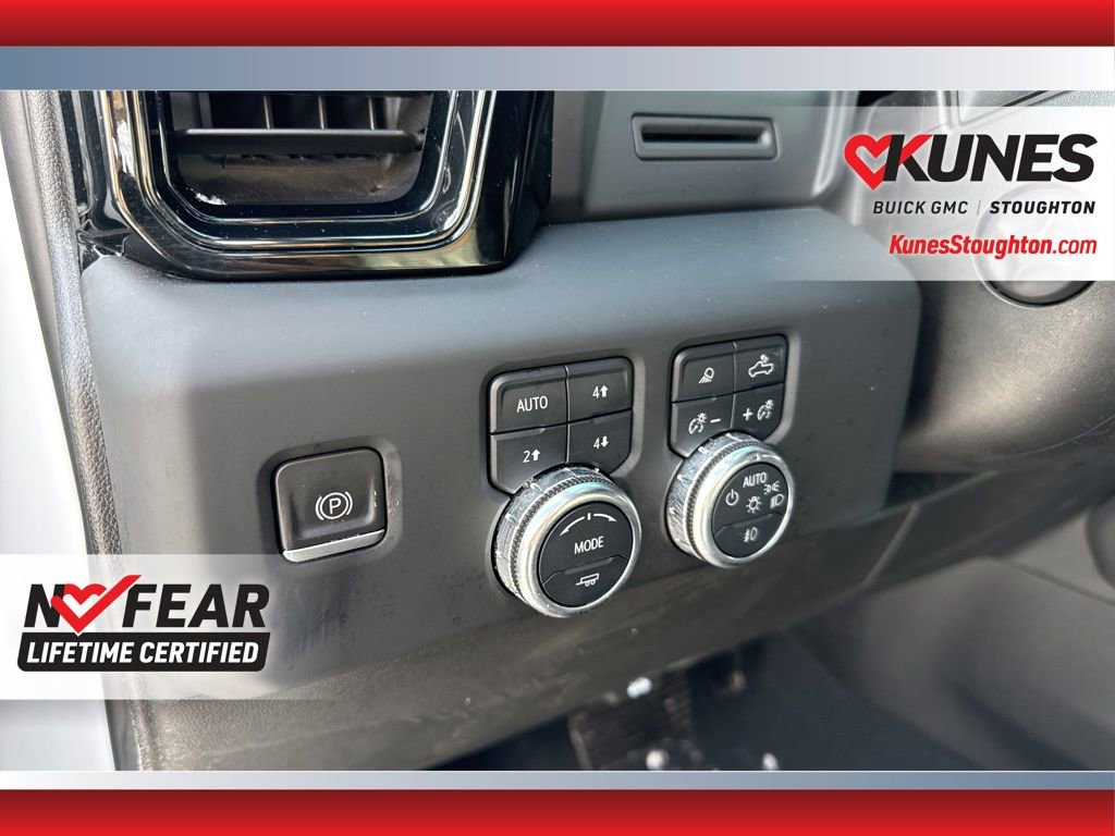 Used 2023 GMC Sierra 1500 AT4 image 21