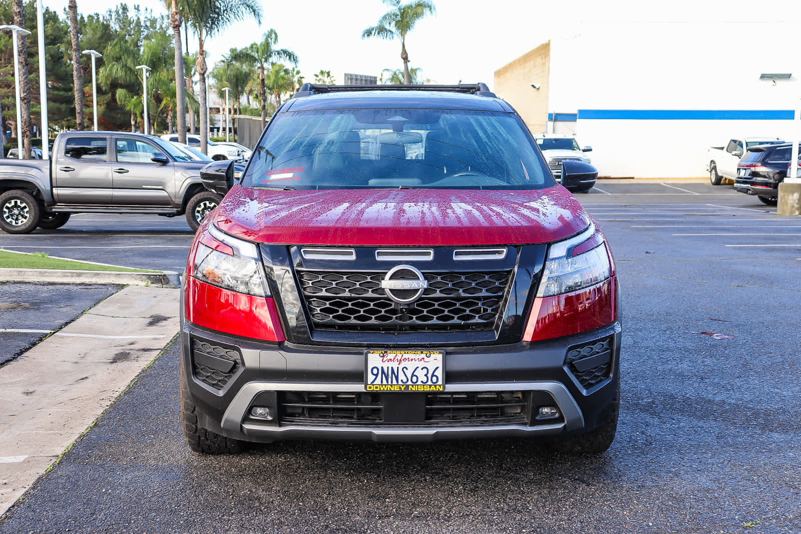 Used 2024 Nissan Pathfinder Rock Creek image 2