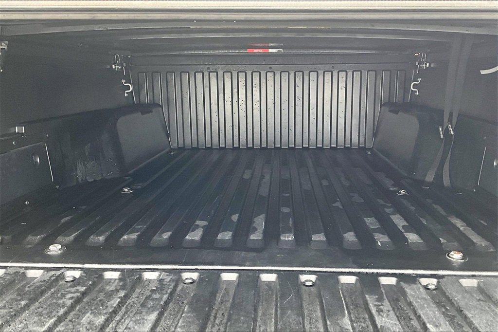 Used 2017 Toyota Tacoma TRD Off-Road image 7