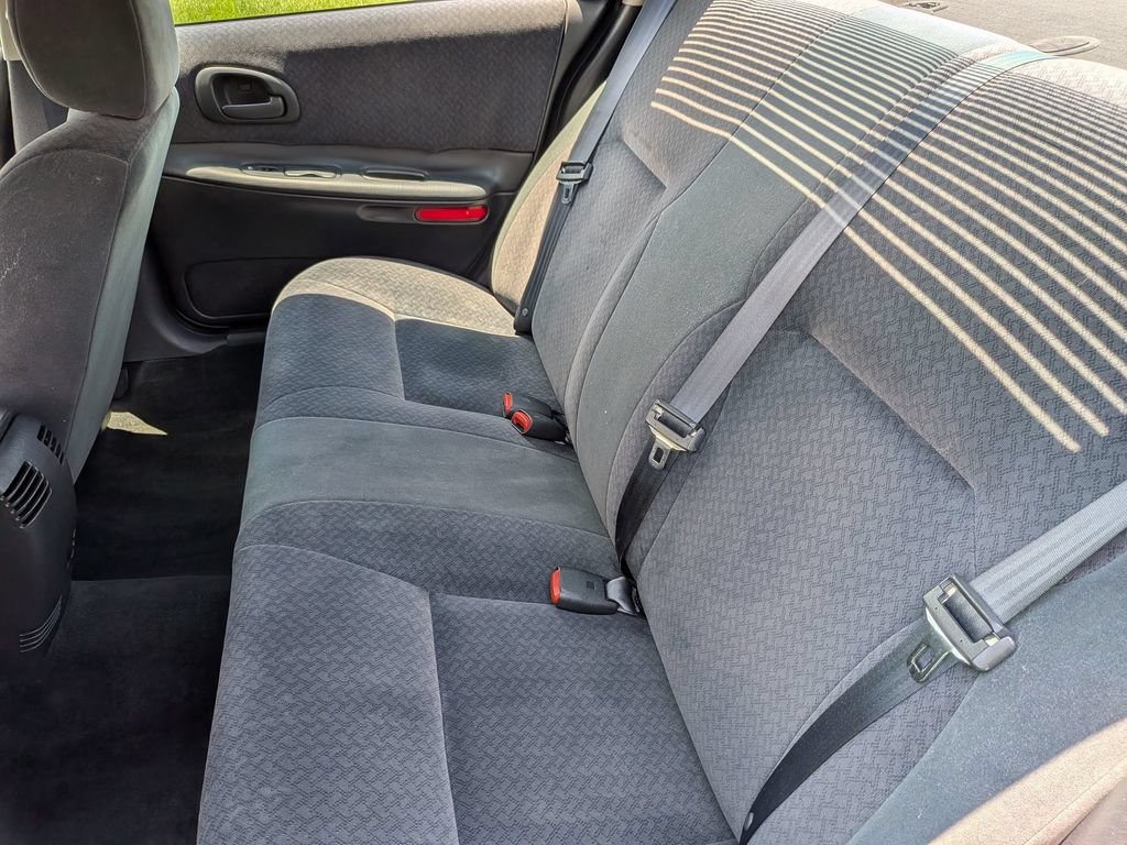 Used 2001 Dodge Intrepid SE FWD image 32