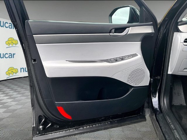 Used 2025 Hyundai Palisade SEL AWD/4WD image 18