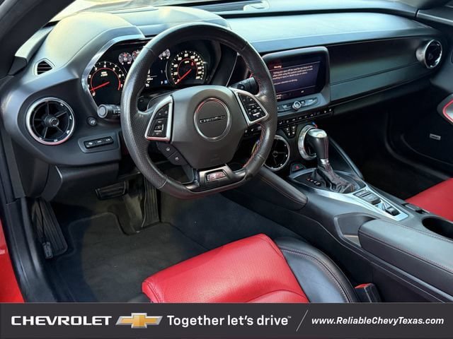 Used 2022 Chevrolet Camaro SS RWD image 11