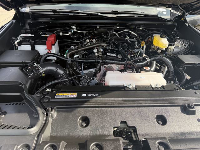 Certified 2025 Toyota 4Runner Limited AWD/4WD image 28